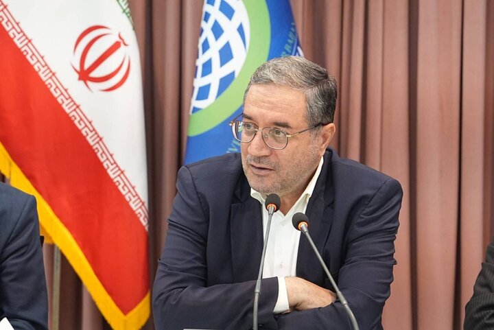 شمس تبریزی به جریان فرهنگی و گردشگری در سطح منطقه و جهان تبدیل شود